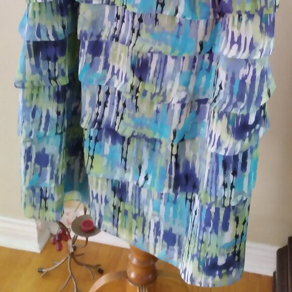 Elegant Dress, Dressbarn, Size - 22 - Picture 3 of 6